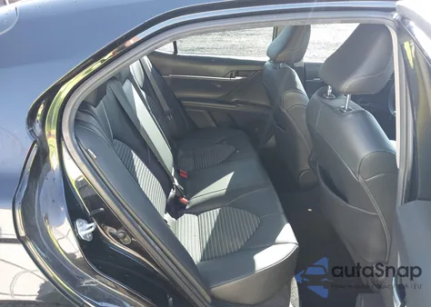 2021 Toyota Camry Se z USA, uszkodzony, nr VIN 4T1G11AK2MU449613